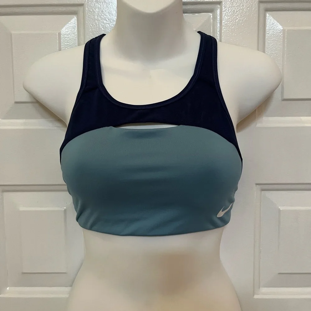 Nike dry fit cross back sports bra